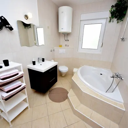 By The Sea Slatine, Ciovo - 15311