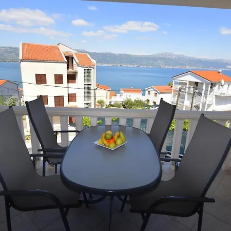 By The Sea Slatine, Ciovo - 15311 Apartman *